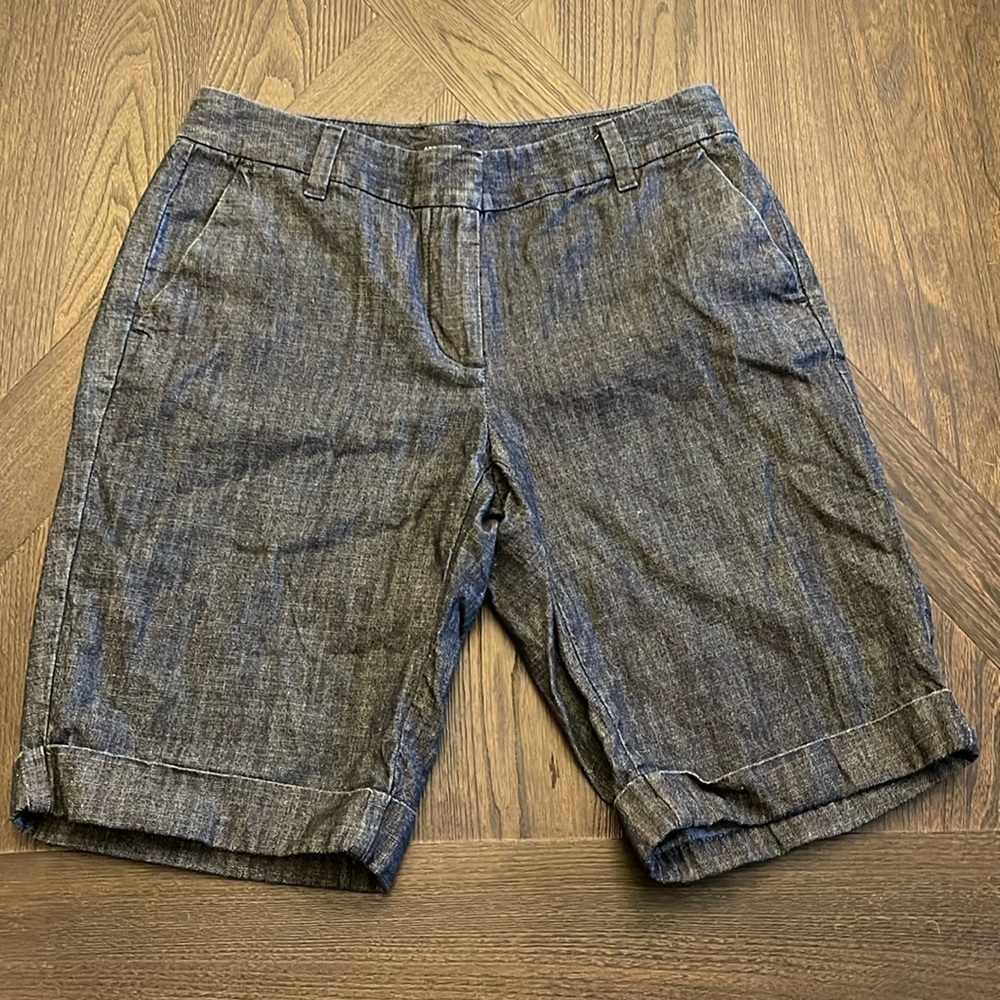 Ann Taylor Gray Tweed Shorts Size 4